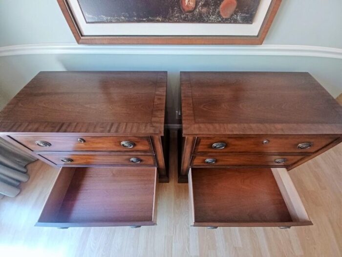 1990s a pair of mahogany nightstands chest of drawers by henredon 7915