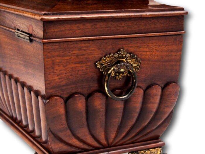 Cuban Mahogany Tea Chest Robert Wright 500417 6 master