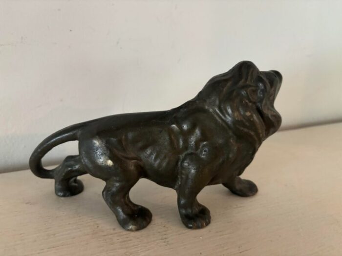 antique english cast bronze lion 4174