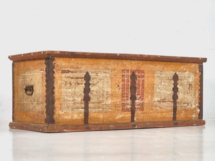 antique wood trunk 1890s 4