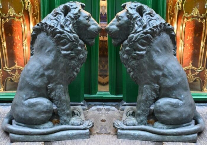 bronze lion gatekeeper statues of medici lions set of 2 1