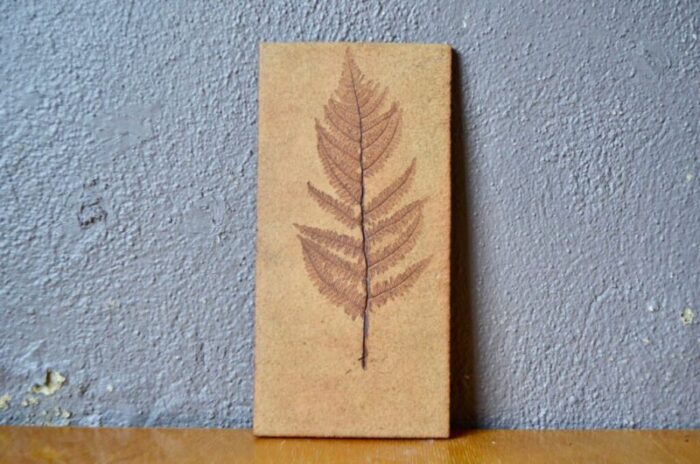 ceramic stamped fern decorative object 4