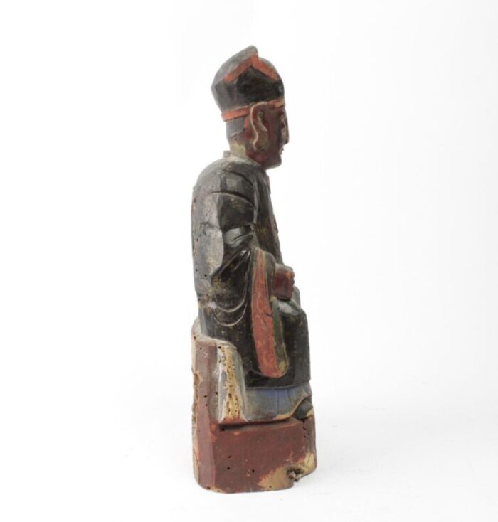 chinese figure of learned man 17th or 18th century 5