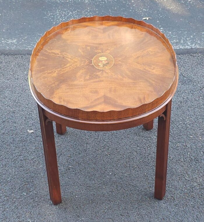 councill craftsmen georgian mahogany tray table with scalloped gallery 5580