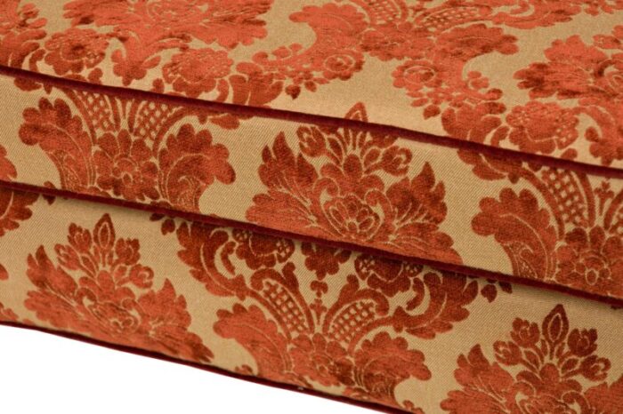 english georgian style red and gold damask loveseat 0701