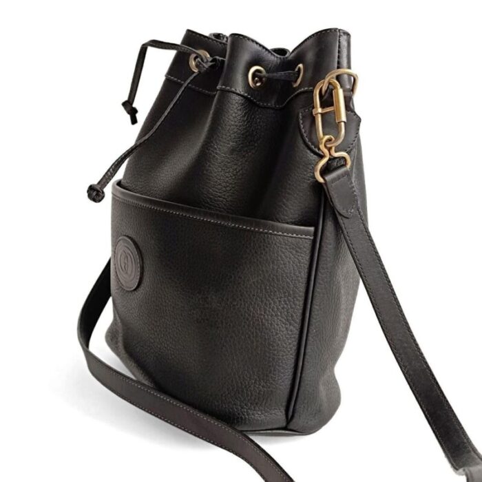 gucci gucci gucci vintage black leather bucket bag 8751