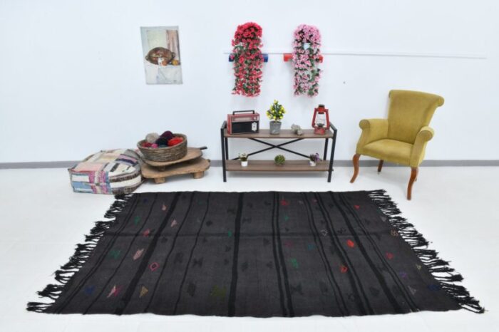 handmade dark gray fringed hemp rug 2