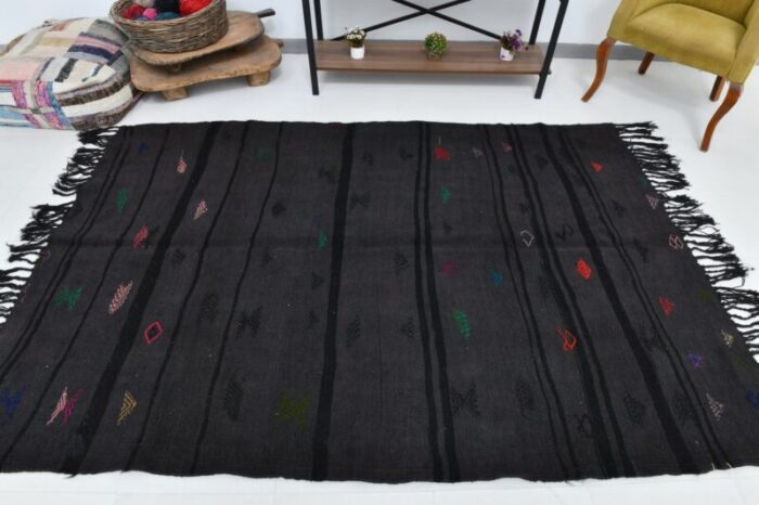 handmade dark gray fringed hemp rug 3