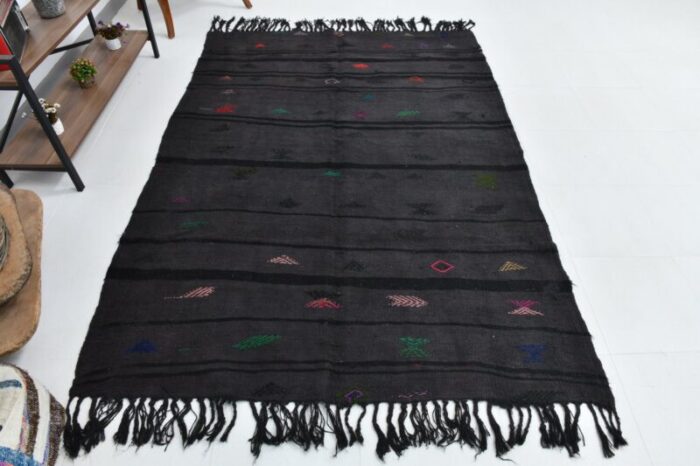 handmade dark gray fringed hemp rug 4