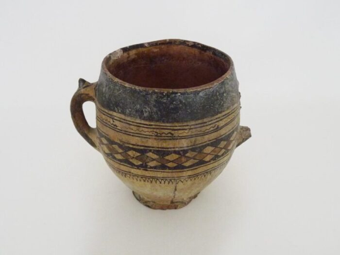 iddeqi berber art populaire kabyle jug 1950s 6