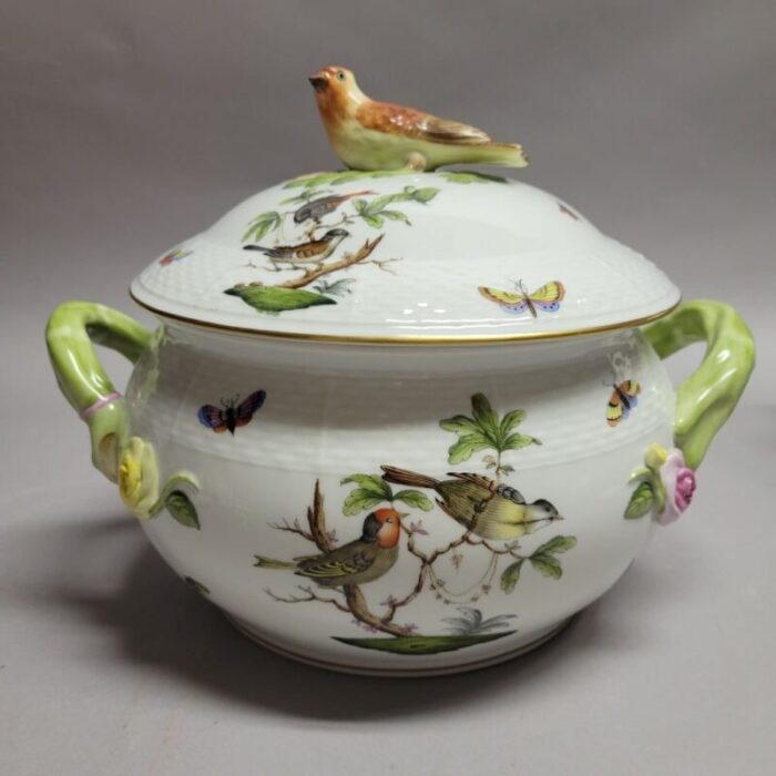 large herend rothschild bird tureen covered bowl no border 5365