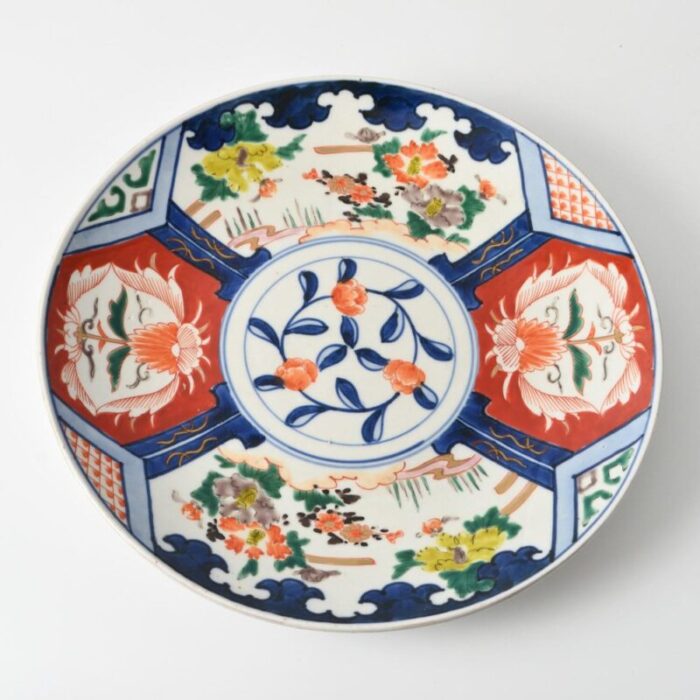 large japanese imari porcelain charger plate 1890s 4