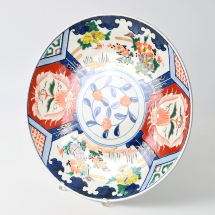 large japanese imari porcelain charger plate 1890s 5