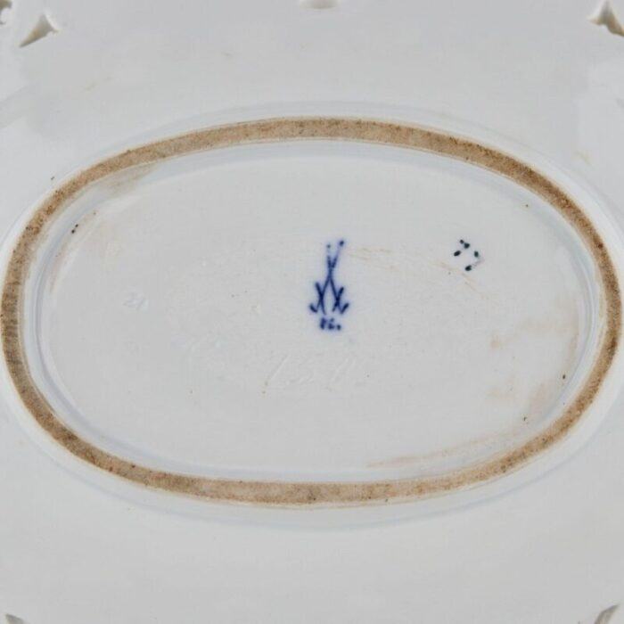 large porcelain rusk bowl from meissen 1890s 4