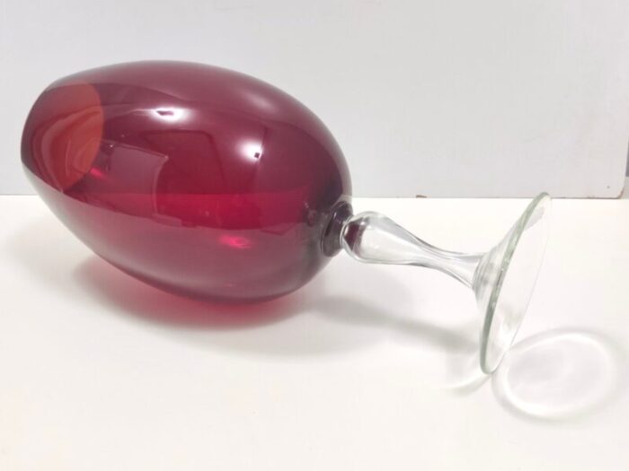 large vintage crimson hand blown glass vase 1960s 6