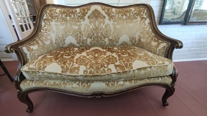 late 20th century hooker furniture french country settee louis xv bergere style settee 1011