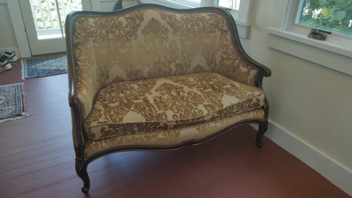 late 20th century hooker furniture french country settee louis xv bergere style settee 3437