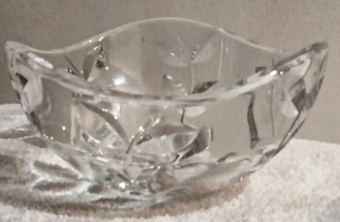 late 20th century tiffany and company vines pattern crystal clear bowl 9889