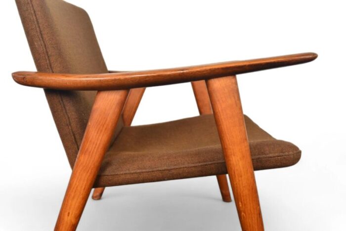 mid 20th century hans wegner jh517 buck lounge chair in oak 0741