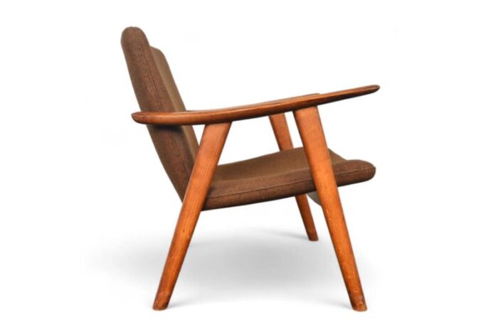 mid 20th century hans wegner jh517 buck lounge chair in oak 2756