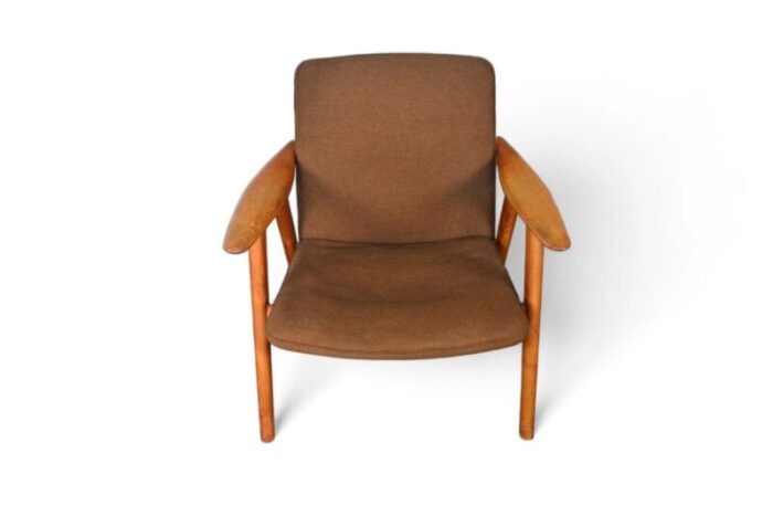 mid 20th century hans wegner jh517 buck lounge chair in oak 9720