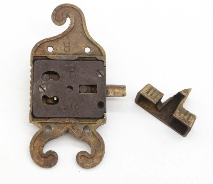 mid 20th century jewett bronze right hand ice box lock 6086