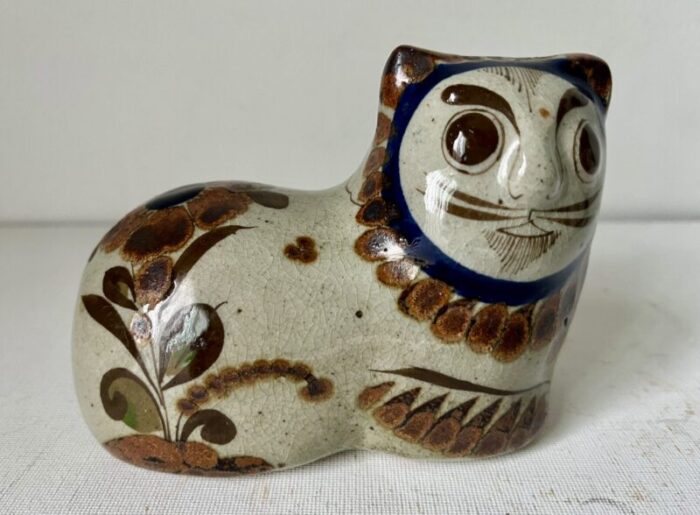 mid century tonala cat figurine mexico 1861