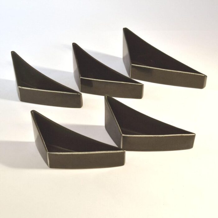 minimalist triangular black and white ceramic bowls and vases 1980s set of 8 4