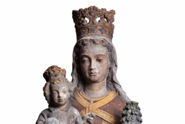 portuguese sculpture our lady with child jesus 17th century 2