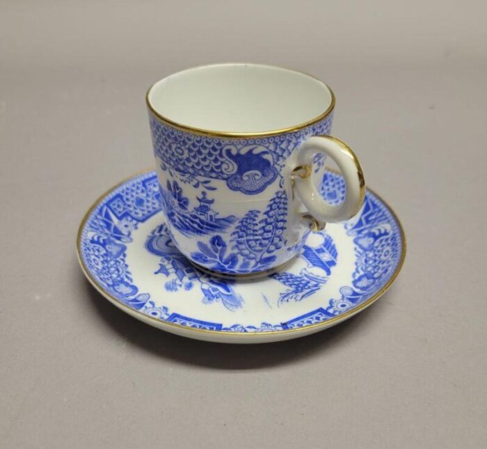 royal worcester blue willow demitasse or tea cups and saucers set of 6 3327