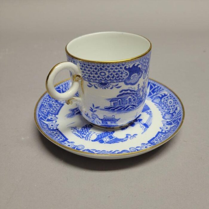 royal worcester blue willow demitasse or tea cups and saucers set of 6 8977