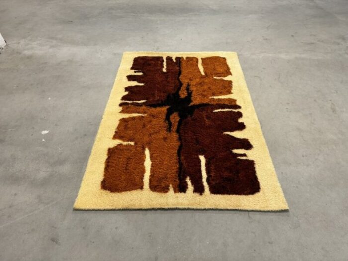 rug by hoyer eksport wilton 1970s 3