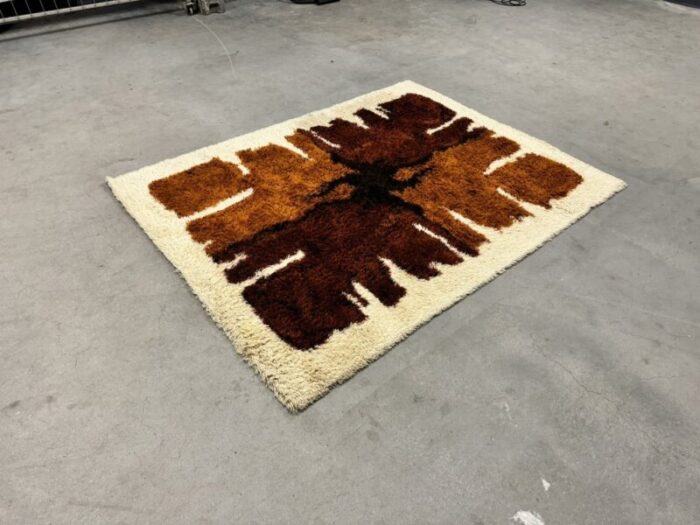 rug from hojer eksport wilton 1970s 7