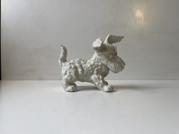 scottish terrier figurine in porcelain from schaubach kunst 1950s 5