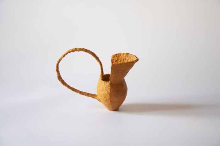 sculptural pitcher in recycled paper by miriam castiglia 1