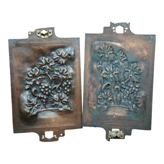 set of 2 heavy antique copper high relief grapevine grape wine molds plaques 4666