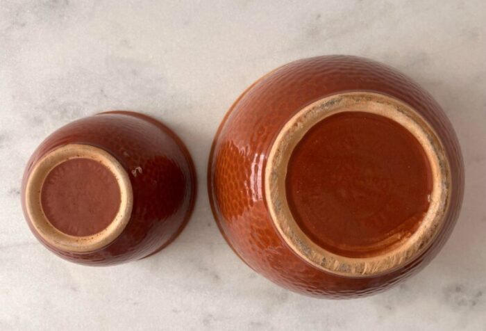 set of 2 vintage nesting brown bowls by watt pottery made in usa 6881