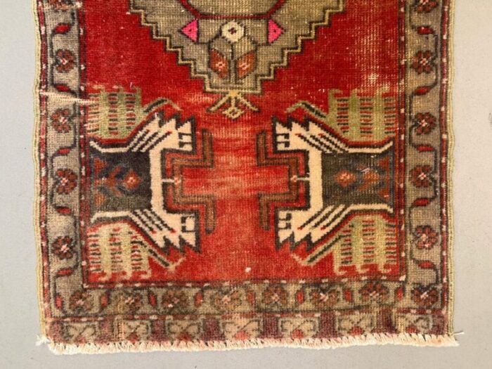 small vintage turkish rug 5 1