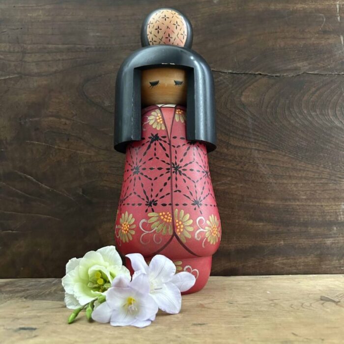 sosaku kokeshi doll by kazuo takamizawa japan 1970s 3