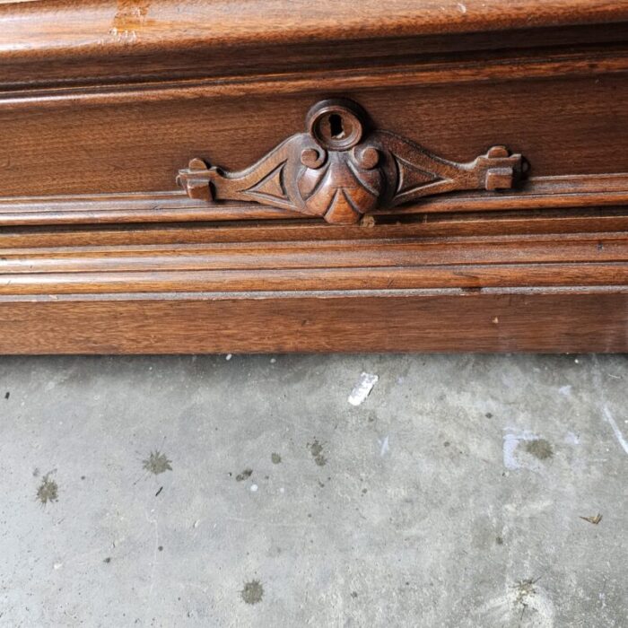 victorian walnut carved double door bookcase 4 shelves 1870s 6344