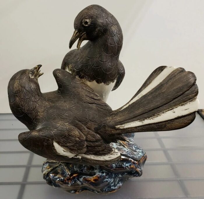 vintage 1970s chinese shiwan porcelain magpie birds on rock figurine 7497