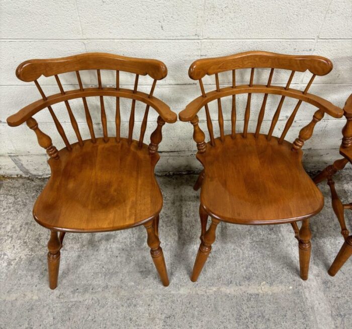 vintage ethan allen heirloom nutmeg maple windsor dining side chairs set of 4 1405