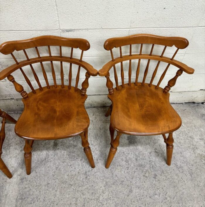 vintage ethan allen heirloom nutmeg maple windsor dining side chairs set of 4 4144