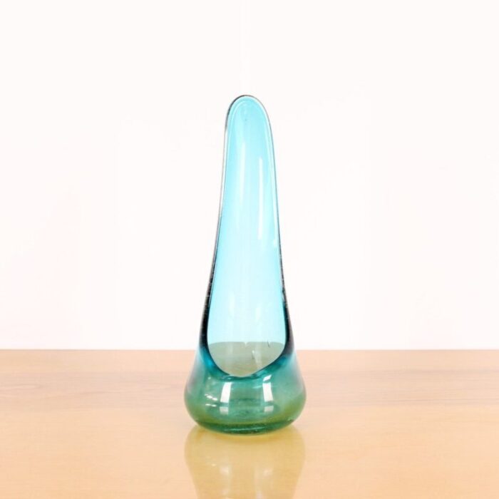 vintage glass vase 1960s 2