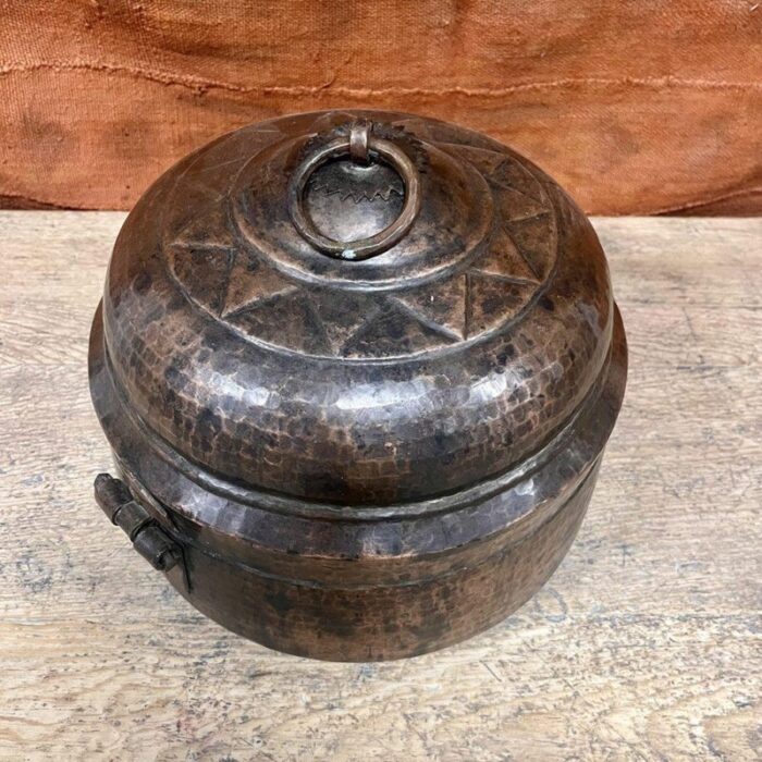 vintage indian large copper container 8237