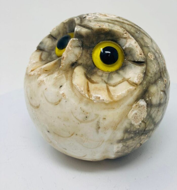 vintage italian alabaster owl paperweight 4381