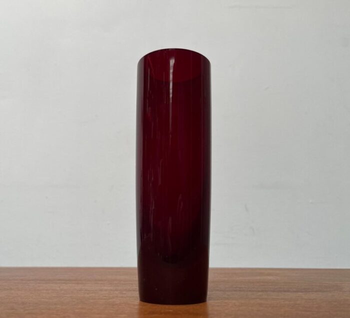 vintage scandinavian art glass vase 11