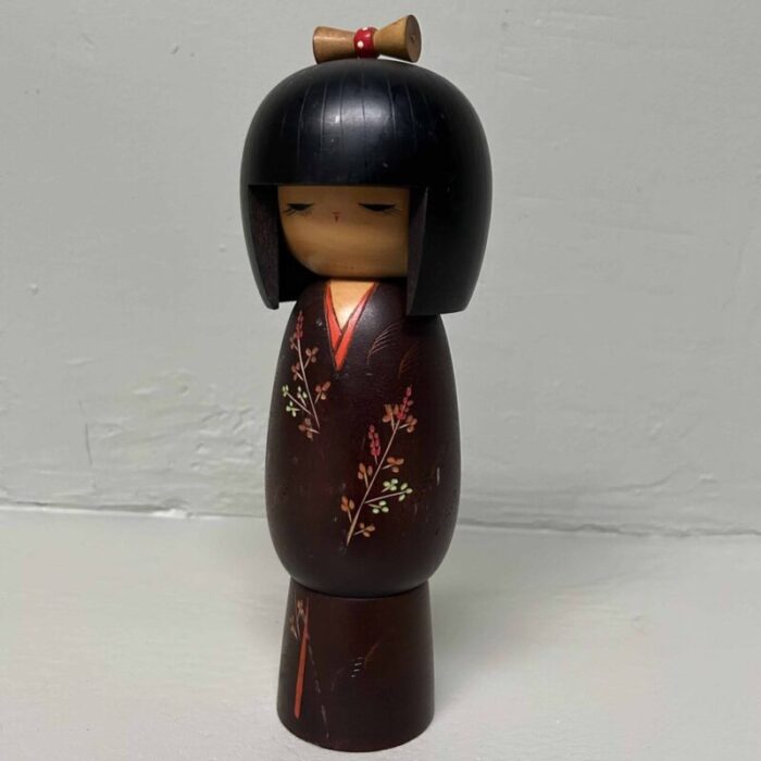 vintage sosaku kokeshi by sadao kishi japan 1980s 7