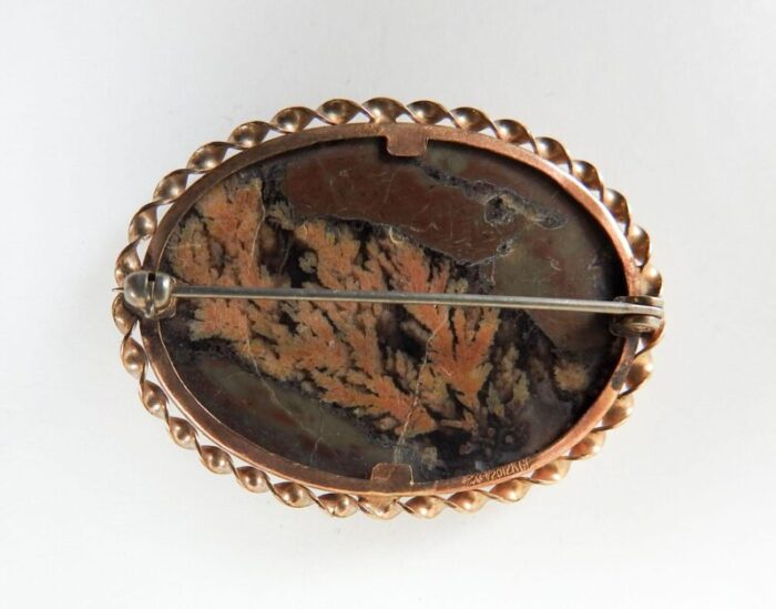 vintage studio made plume agate and gold oval brooch 7488