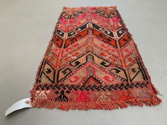 vintage turkish kilim runner rug in wool 4